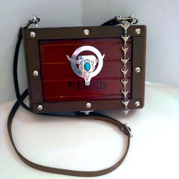 Suenos de Saundra Upcycled PLASENCIA, Crossbody/Shoulder Strap Cigar Box, Purse - Picture 1 of 13